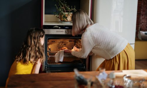 how to save on utility bills this winter - reduce your oven use