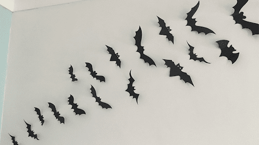 cheap diy halloween decorations - bat wall art