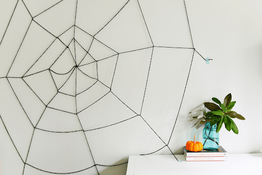 cheap diy halloween decorations - string cobwebs